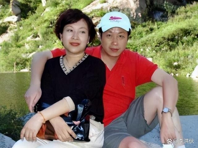 主持《新闻联播》26年零失误的罗京，曾凭借戏曲登上春晚