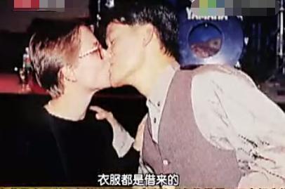 周华健与妻子被嘲像母子：结婚38年，一直被劝离