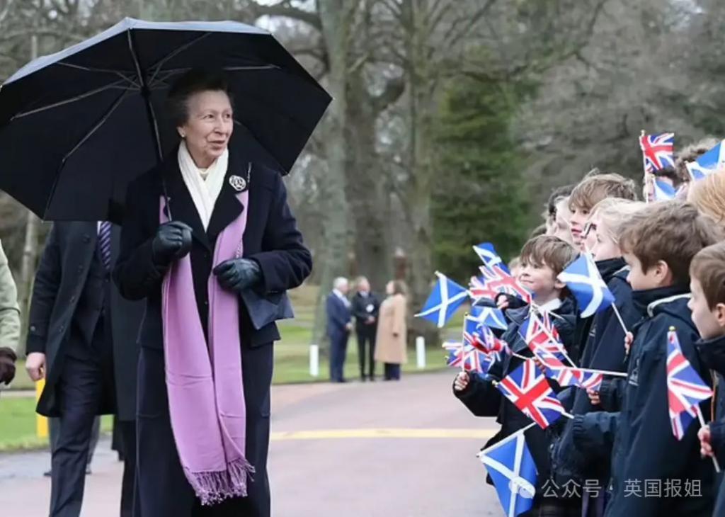 凯特王妃昏迷生命垂危？英王室急辟谣！