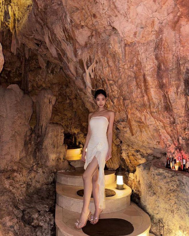 小S办尾牙太寒酸，500元茅台配生蚝，二女儿穿搭火辣