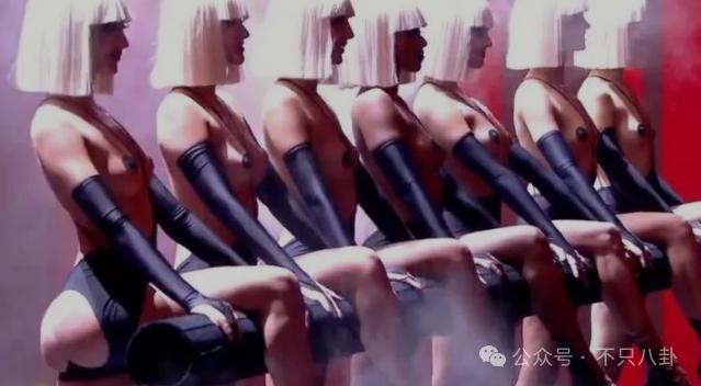 吐槽再多也没用？她的事业发展一点都不受影响啊！