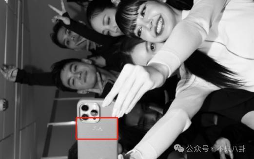 吐槽再多也没用？她的事业发展一点都不受影响啊！