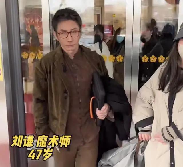 央视龙年春晚主持人出炉，朱军、董卿、朱迅李思思无缘春晚
