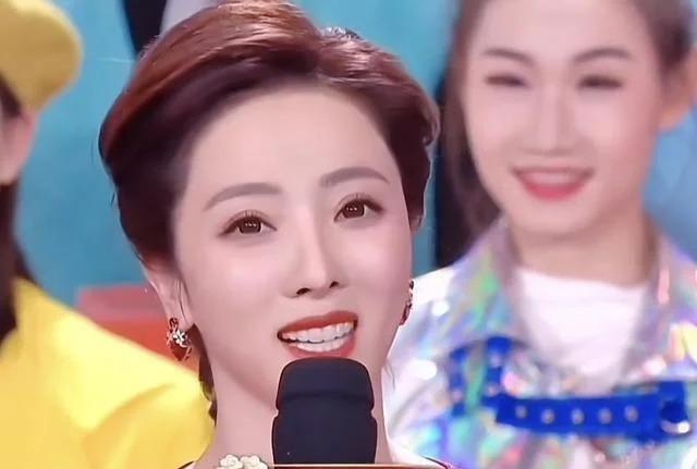 央视龙年春晚主持人出炉，朱军、董卿、朱迅李思思无缘春晚