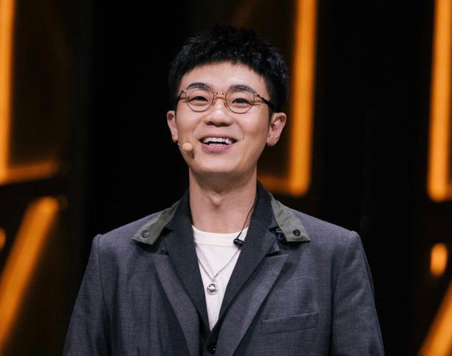 大鹏逆袭飞升！将与梁朝伟竞争金像奖