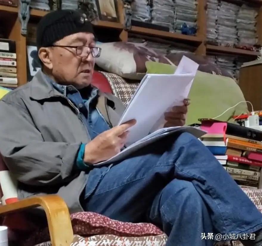 《宰相刘罗锅》演员现状，主角老到不敢认，配角100岁去世