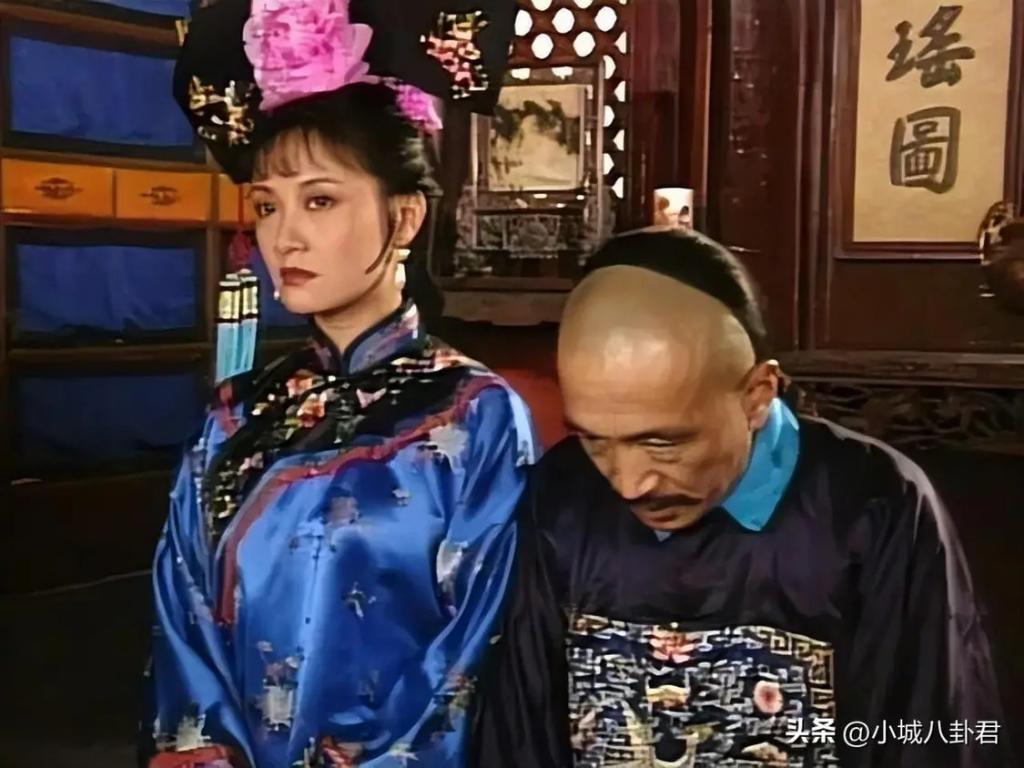 《宰相刘罗锅》演员现状，主角老到不敢认，配角100岁去世