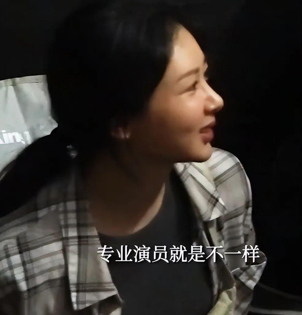 《热辣滚烫》：贾玲皱纹都是戏，四大女主天然脸与硅胶脸对比明显