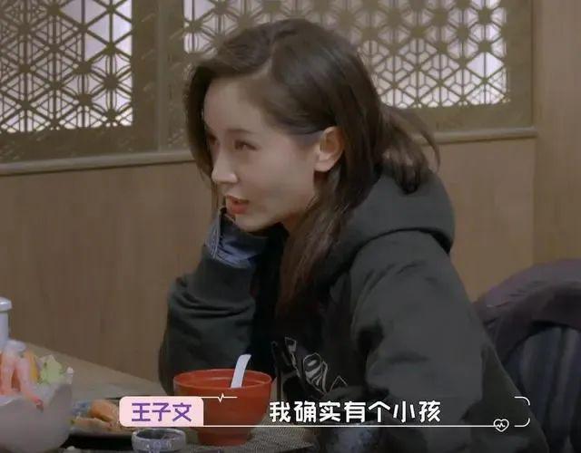 突然官宣分手！如胶似漆的爱情最终走向平庸的终结？