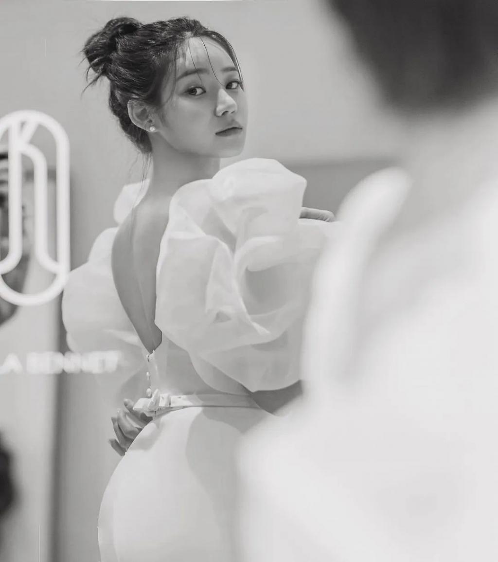 女团成员顶级身材的她今天结婚了！