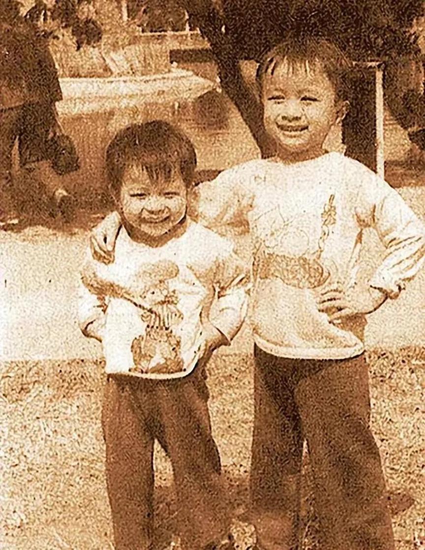 好久不见古巨基的儿子Kuson，和老爸越来越像了？