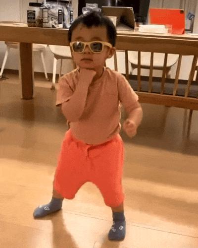 好久不见古巨基的儿子Kuson，和老爸越来越像了？