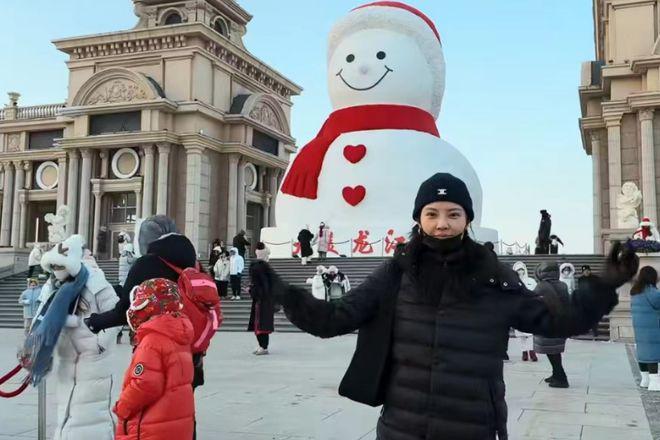 “椰树女神”徐冬冬官宣订婚秀钻戒！将在哈尔滨办流水席
