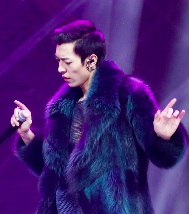 开年第一瓜，来了！选秀出道男偶像转行做道士？