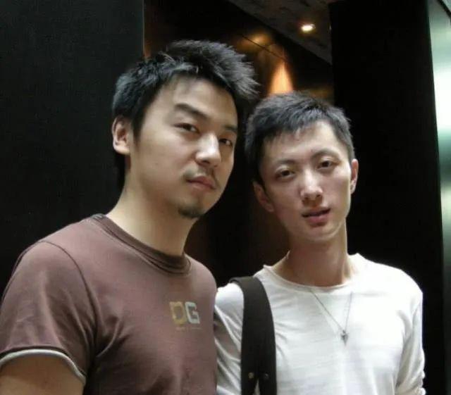 建议查查雷佳音