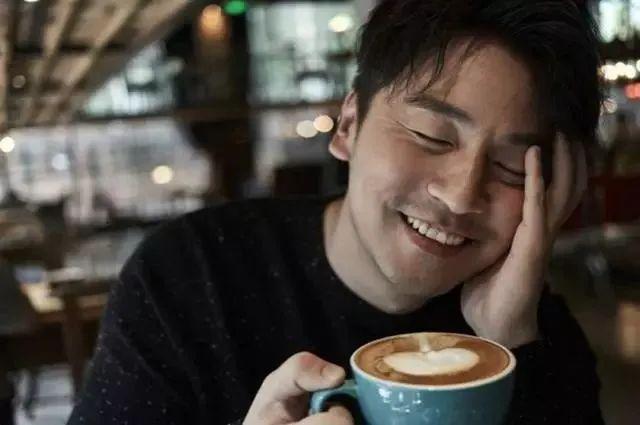 建议查查雷佳音