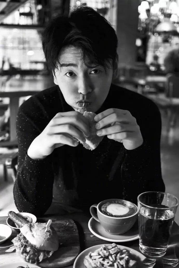 建议查查雷佳音