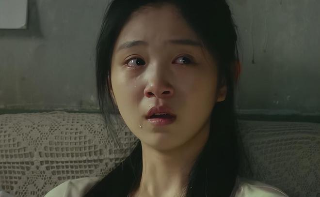 第二十条：全员演技过关，唯有一人是败笔，演得像AI机器人