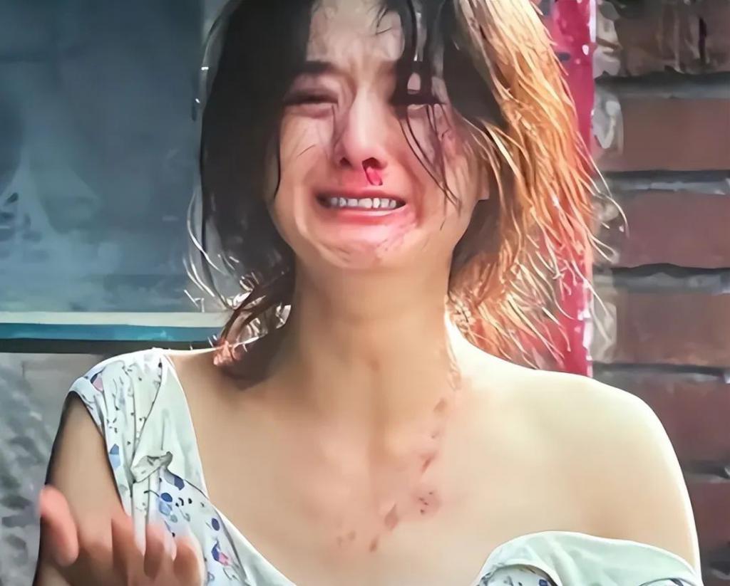 从头到脚皆可替？赵丽颖这个镜头，给了多少流量明星们一记耳光