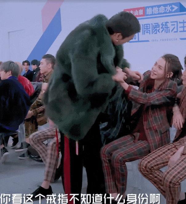 出道了？不，出家了…