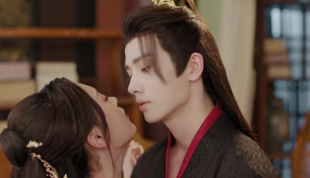 真疯啊,小黄书都拍成剧了