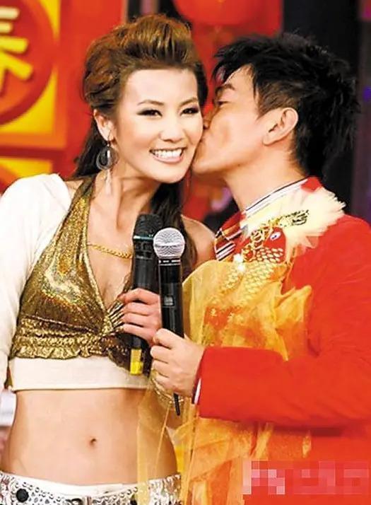 啥？！跟圈外男友闪婚，10个月就离了？