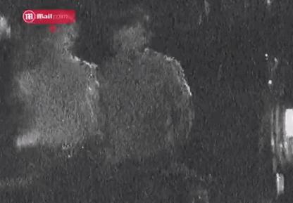 终于拍到她与小8岁男友情人节约会，换男友后她真是容光焕发