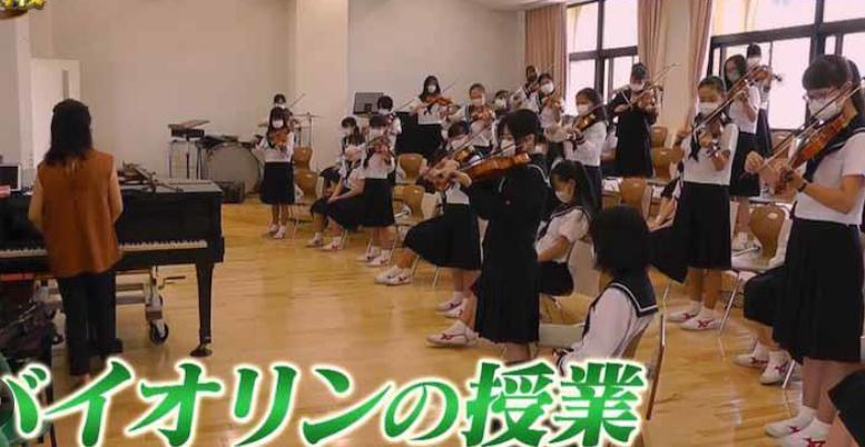 日本出现大批“高学历难民”，25岁空姐转职失败直接沦落到领救济餐度日