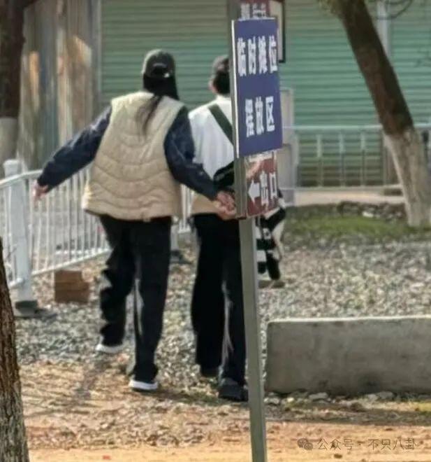 喜事将近？他已经跟着女友回老家过年见家长啦！