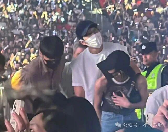 喜事将近？他已经跟着女友回老家过年见家长啦！