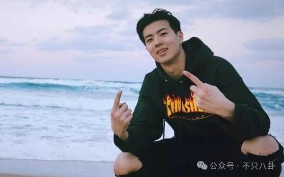 好劲爆！用个人账号自曝黑料还涉嫌犯罪，这是要彻底塌房了吗？