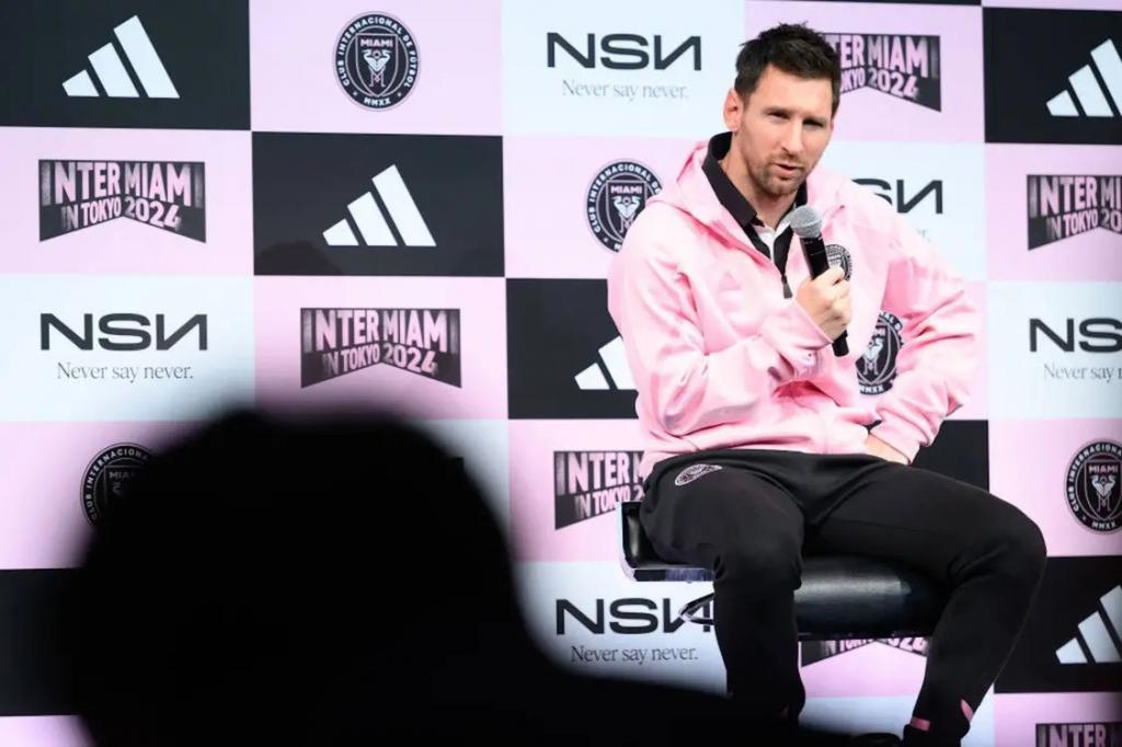 古天乐内涵梅西：没下场踢，第二天就跑了，郑中基在旁配合