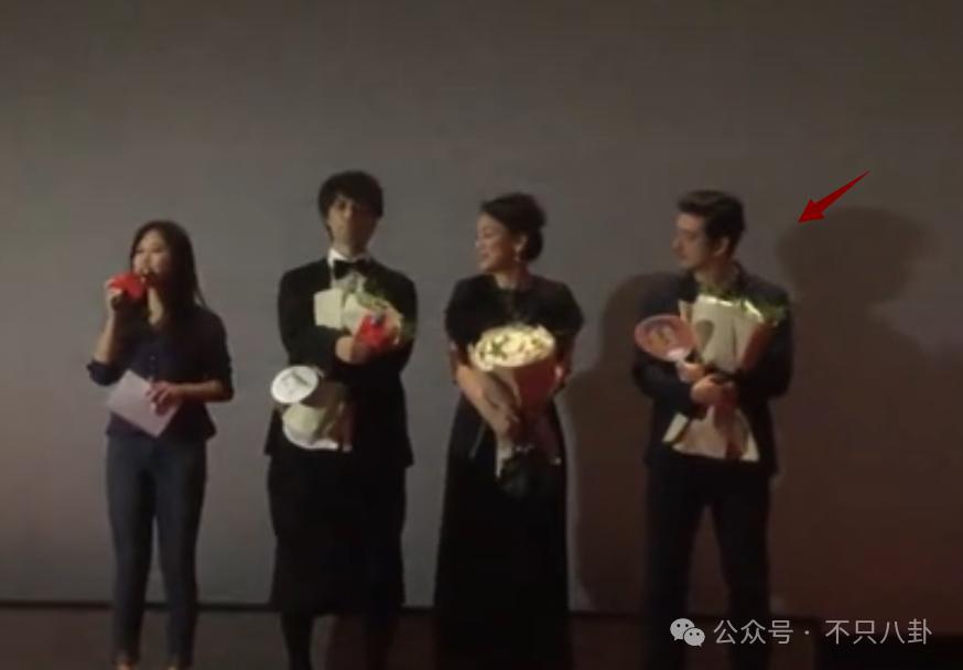 性侵并骚扰过至少7位女孩啊，他这次终于被警察抓了！