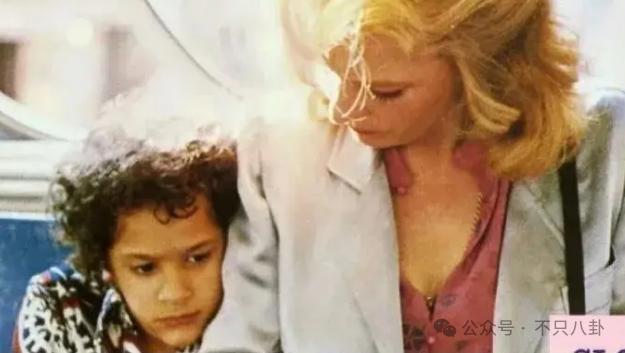 一部电影扯出这么多离谱狗血的瓜？！