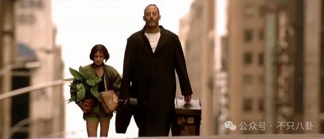 一部电影扯出这么多离谱狗血的瓜？！