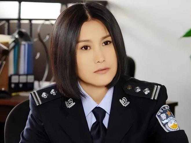 笑掉大牙！她这样也能演警察？《猎冰》女主选角真失败
