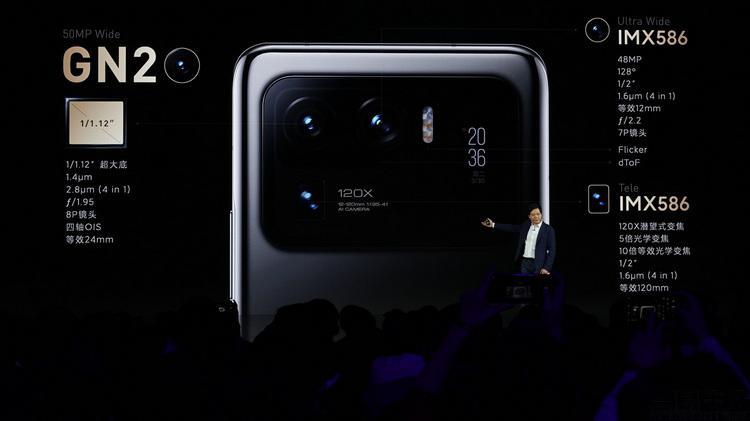 让“智能”和“专业”惠及更多人，是小米现阶段的关键