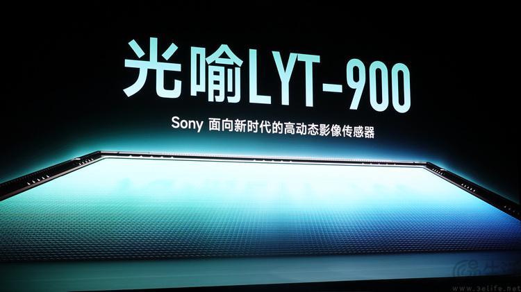 让“智能”和“专业”惠及更多人，是小米现阶段的关键