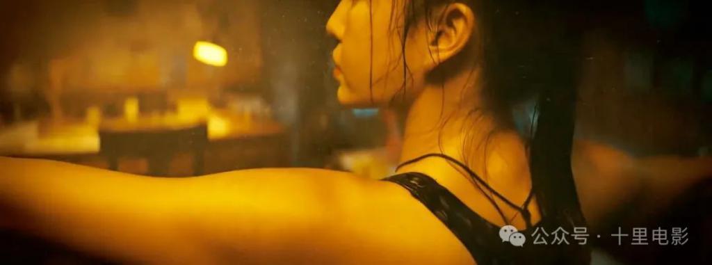 剧本烂的不行，女演员直接露肉，这部新片刚上线就翻车了