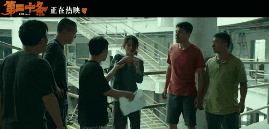 她这暴脾气，撑起了这部年度大戏