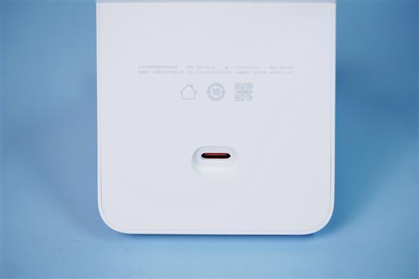 49分钟充满小米14 Ultra！小米80W升降式风冷无线充套装图赏