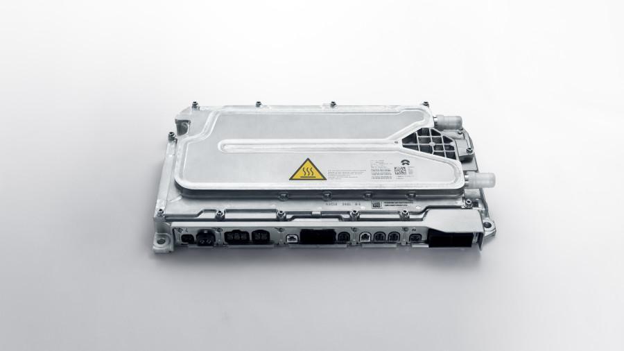 想要在2024年笑到最后，蔚来不能只靠“软实力”