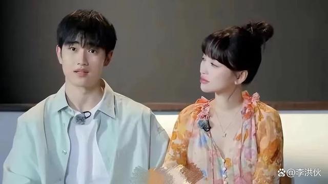 金莎声称接受与小男友饰演母子，被调侃“依旧努力爱”