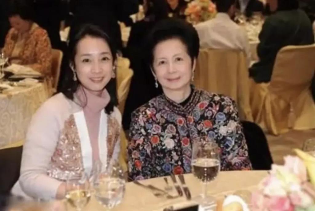 欧阳震华、袁伟豪：“嫁”入豪门的TVB小生们
