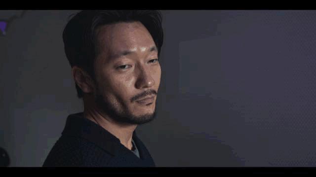 他这一锤，拿下网飞Top1