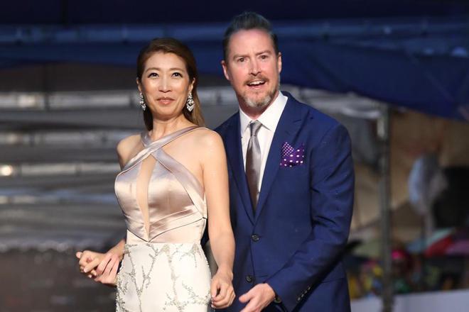 夏克立再晒证据，曝光黄嘉千关键对话，为钱和房子想尽办法