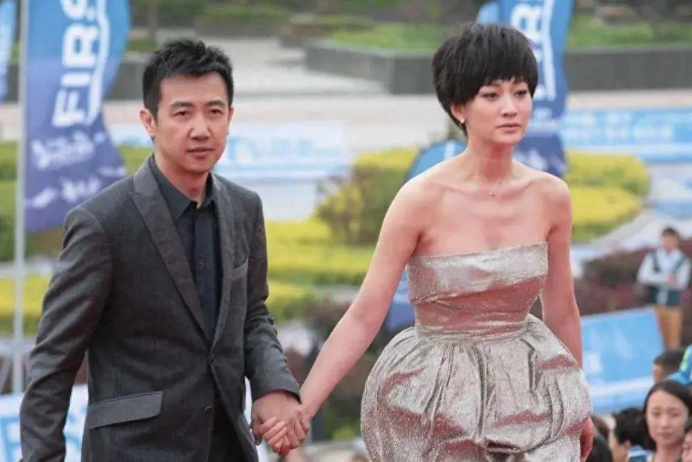 李小冉被赞人间清醒，情路坎坷的她终于翻身了？