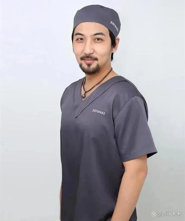 汪小菲女友被曝曾婚内出轨,还遭业主投诉,大S闺蜜笃定不会结婚