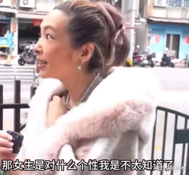 汪小菲女友被曝曾婚内出轨,还遭业主投诉,大S闺蜜笃定不会结婚