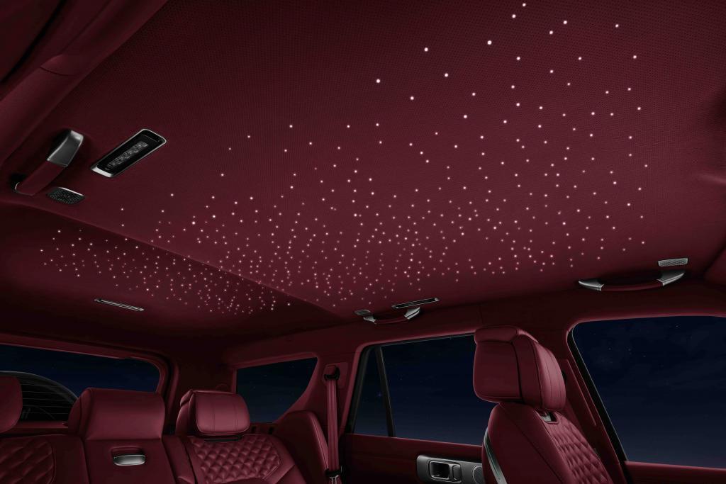 坦克 700 Hi4-T 上市,国产硬派越野凭什么卖 70 万?